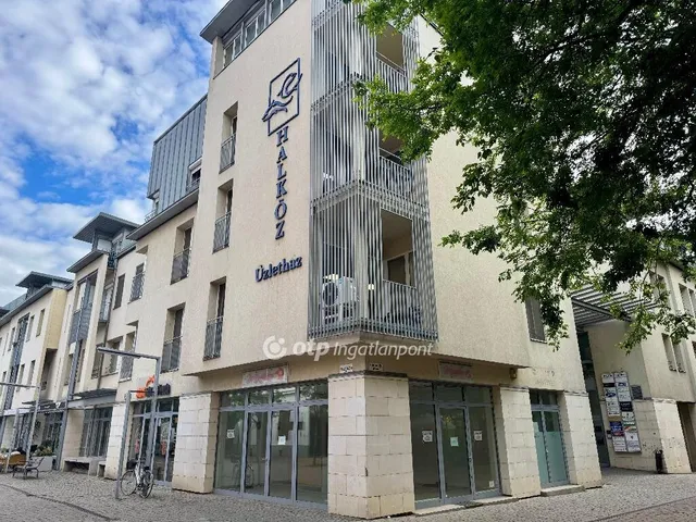 Eladó kereskedelmi és ipari ingatlan Debrecen 27 nm