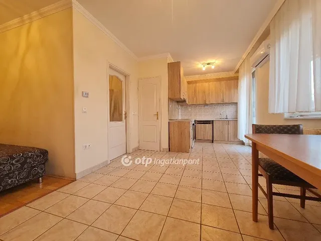 Eladó lakás Hajdúszoboszló 44 nm