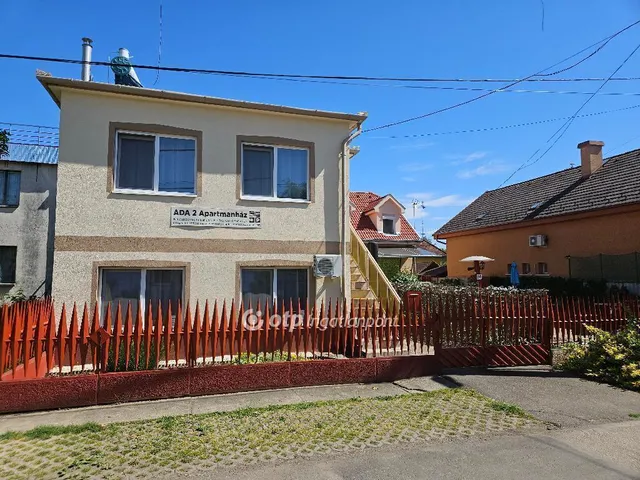 Eladó nyaraló Hajdúszoboszló 90 nm