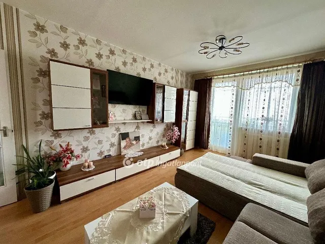 Eladó lakás Debrecen, Tócóskert 54 nm