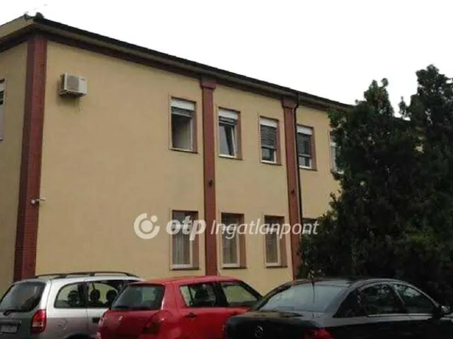 Kiadó kereskedelmi és ipari ingatlan Debrecen 21 nm