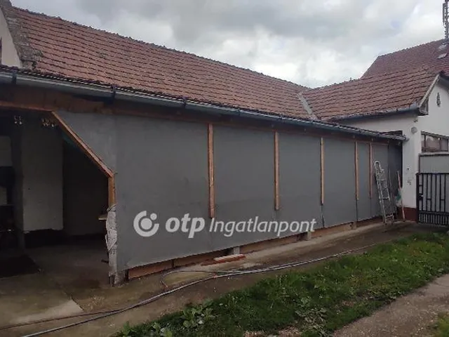 Eladó ház Hajdúszoboszló 300 nm