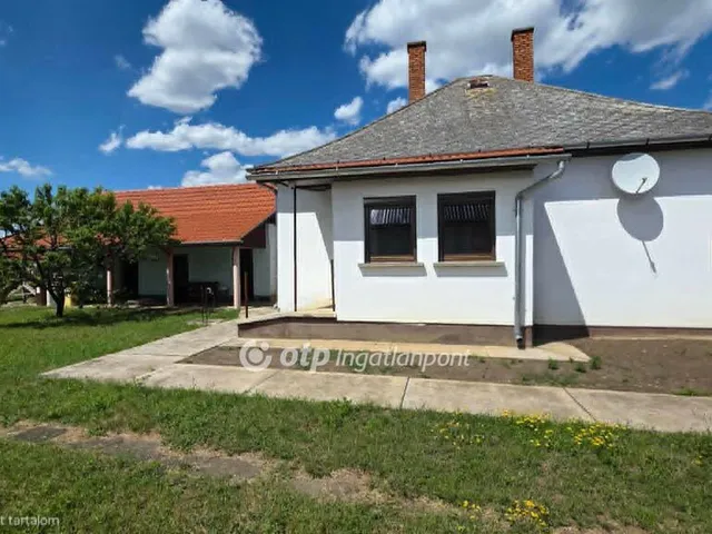 Eladó ház Nádudvar 86 nm