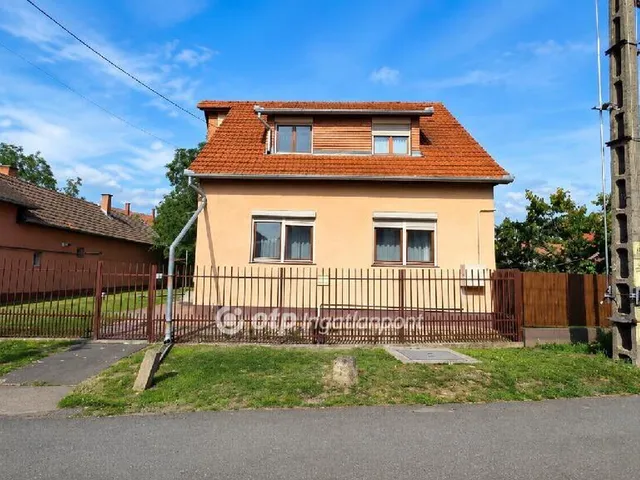Eladó ház Püspökladány 156 nm