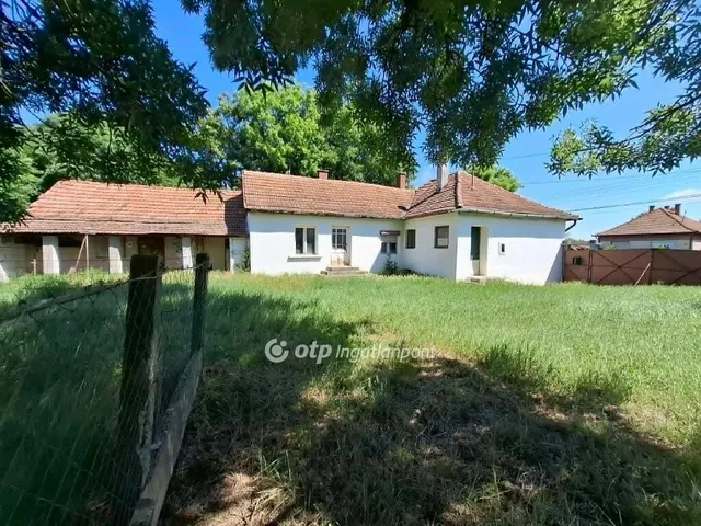 Eladó ház Biharkeresztes 56 nm