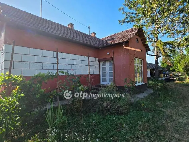Eladó ház Kaba 92 nm