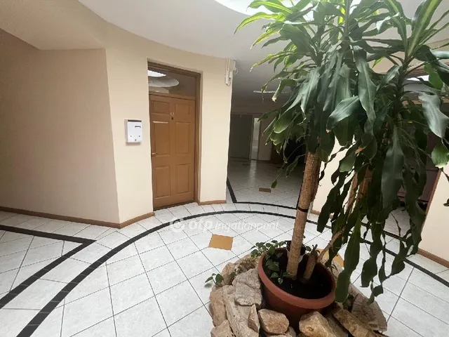 Kiadó kereskedelmi és ipari ingatlan Debrecen 30 nm