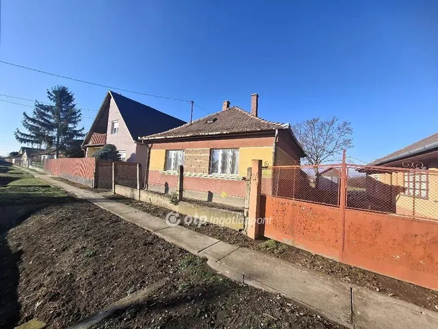 Eladó ház Biharkeresztes 54 nm