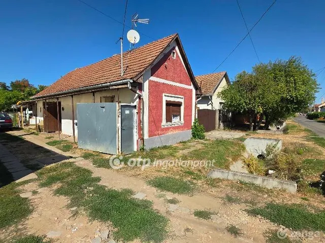 Eladó ház Hajdúszovát 58 nm