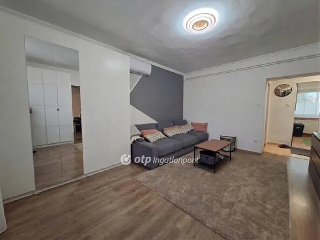 Eladó lakás Berekfürdő 61 nm