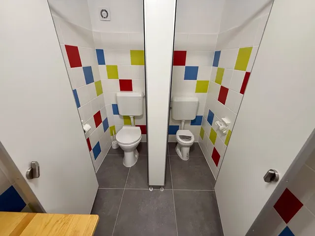 Kiadó kereskedelmi és ipari ingatlan Mór 208 nm