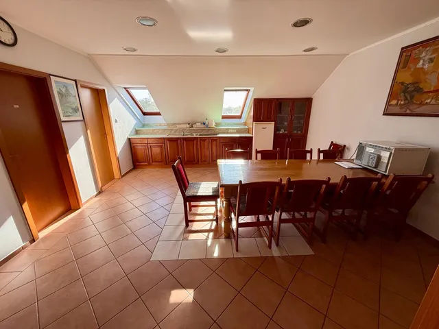 Kiadó ház Mór 119 nm