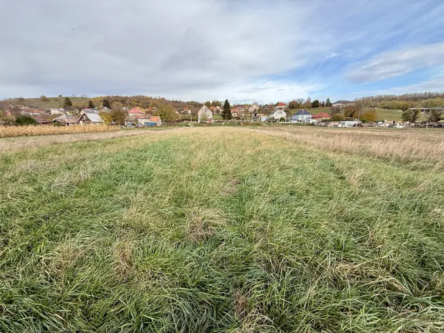 Eladó telek Bakonycsernye 1971 nm