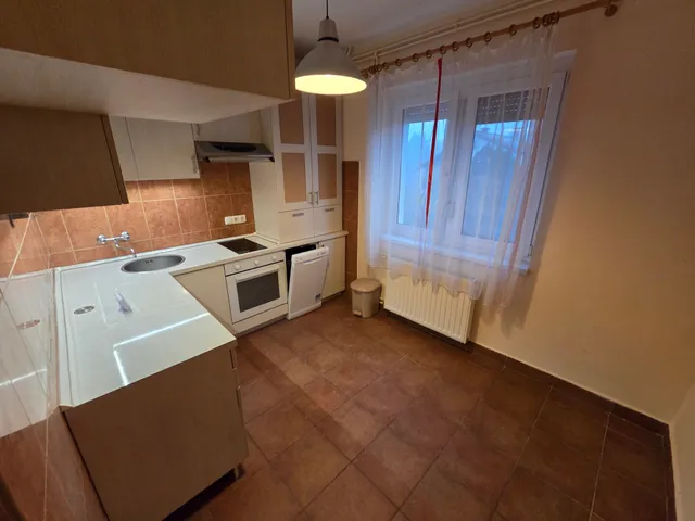 Eladó lakás Székesfehérvár, Öreghegy 78 nm