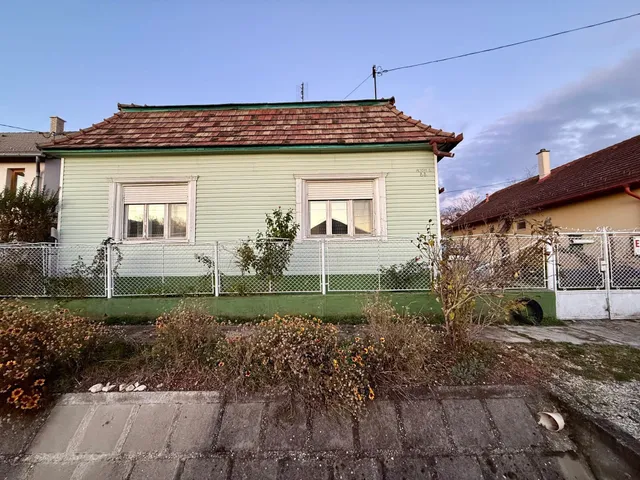 Eladó ház Pusztavám 124 nm