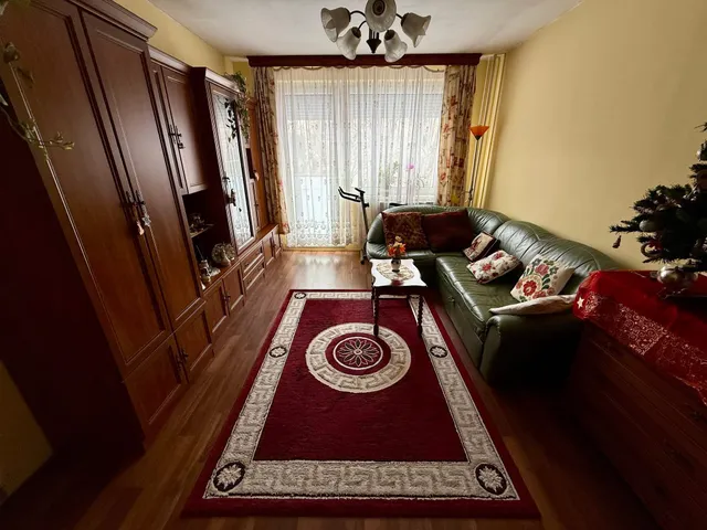 Eladó lakás Mór 58 nm