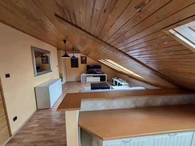 Eladó lakás Székesfehérvár, Belváros 72 nm