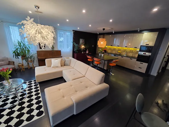 Eladó ház Székesfehérvár, Öreghegy 181 nm