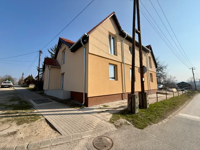 Eladó lakás Pusztavám 51 nm