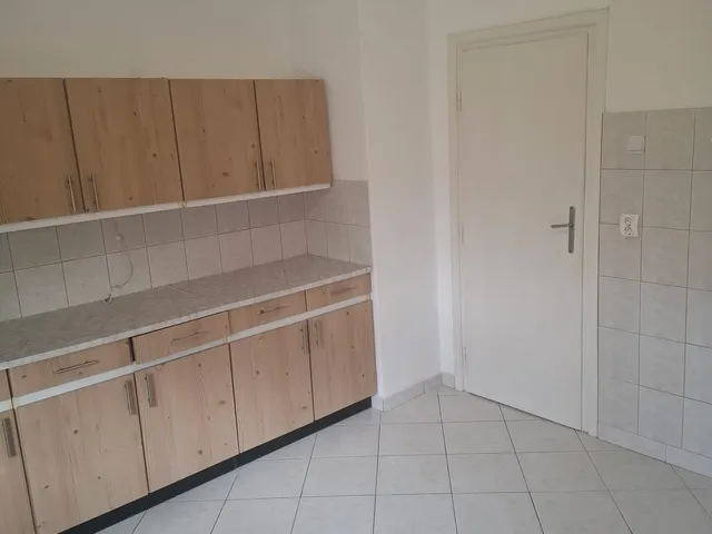 Eladó lakás Győr, Gyárváros 80 nm