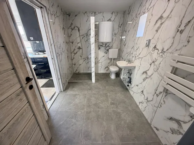 Eladó ház Súr 61 nm