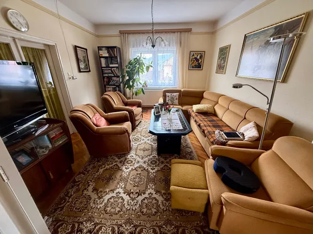 Eladó ház Mór 167 nm