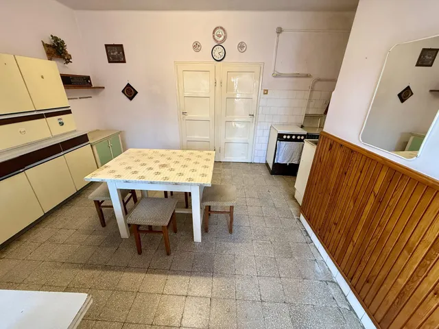 Eladó ház Mór, Víziváros 117 nm