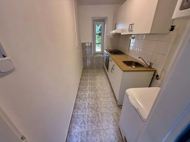 Eladó ház Mór 28 nm