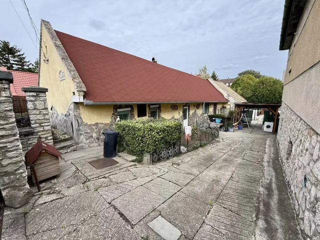 Eladó ház Mór 131 nm