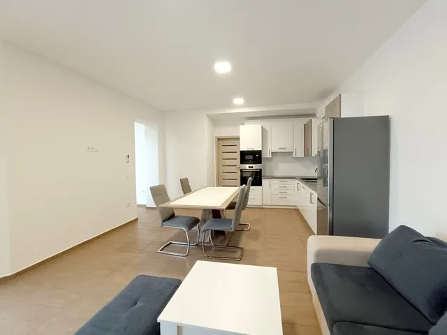 Kiadó ház Nyíregyháza 100 nm