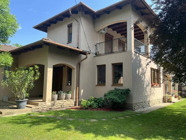 Eladó ház Nyíregyháza 216 nm