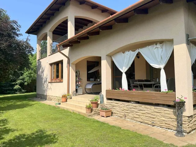 Eladó ház Nyíregyháza 216 nm