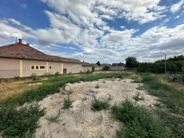 Eladó ház Nagykőrös 85 nm