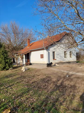 Eladó ház Kunszállás 80 nm