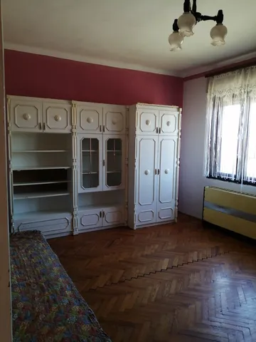 Eladó ház Kiskunmajsa 180 nm