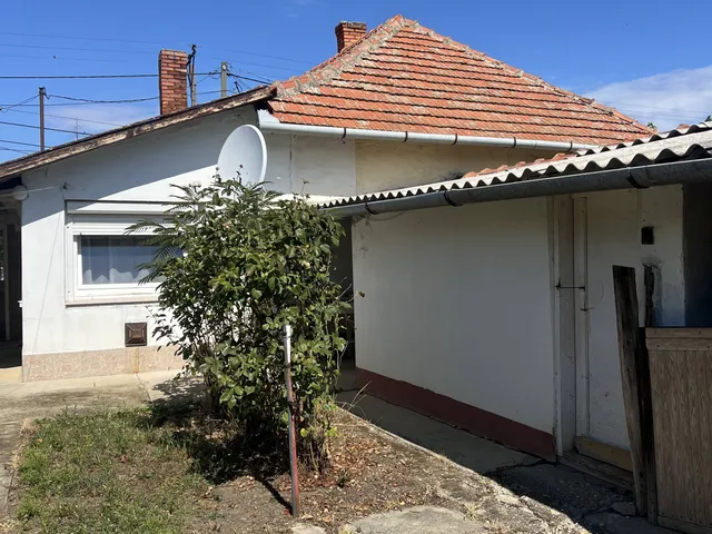 Eladó ház Békésszentandrás 74 nm