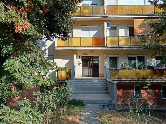 Eladó lakás Szeged 30 nm