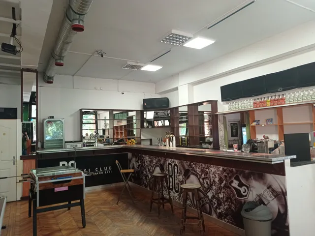 Kiadó kereskedelmi és ipari ingatlan Keszthely, festetics György utca 5. 322 nm