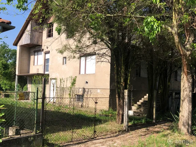Eladó ház Szakáld 156 nm