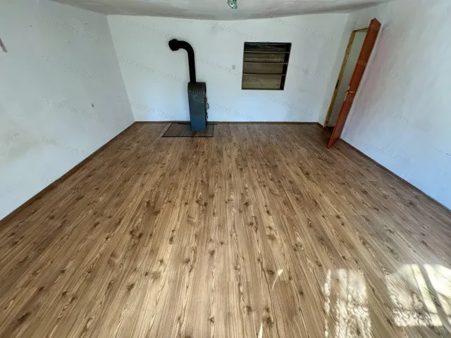 Eladó mezőgazdasági ingatlan Szarvas 94 nm