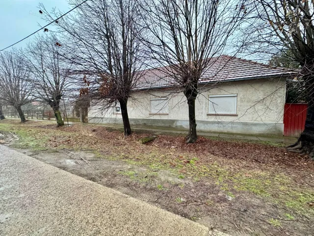 Eladó ház Szarvas 122 nm