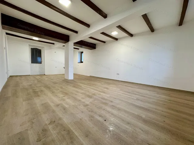 Eladó mezőgazdasági ingatlan Szarvas 87 nm