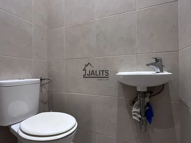 Kiadó lakás Budapest IX. kerület, Lónyay utca 120 nm