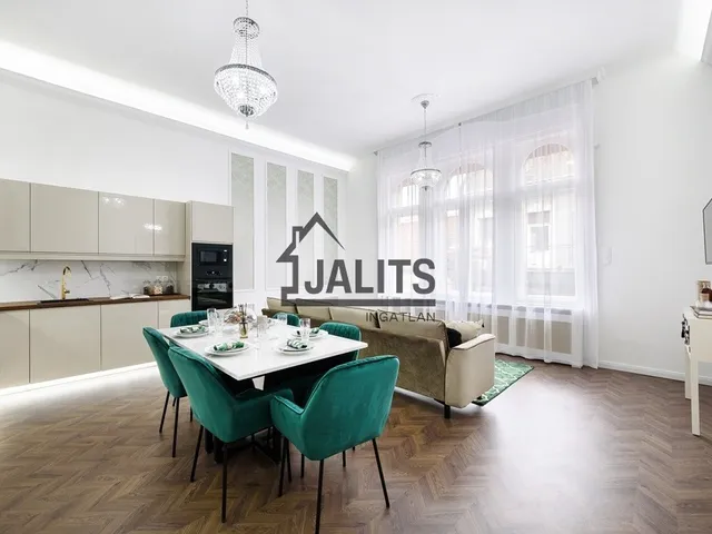 Kiadó lakás Budapest VI. kerület 120 nm