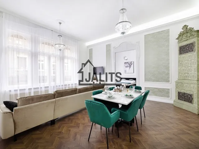 Kiadó lakás Budapest VI. kerület, Hajós utca 120 nm