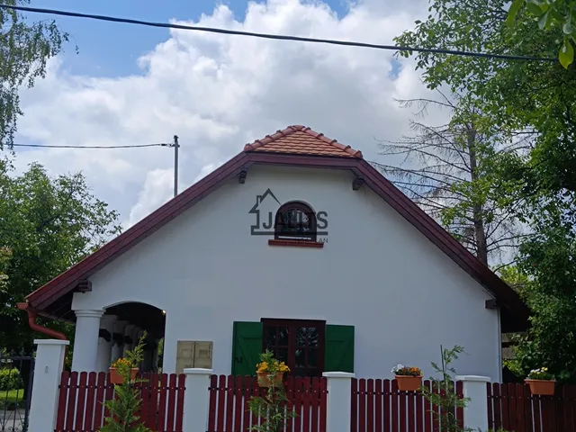 Eladó ház Hantos 80 nm