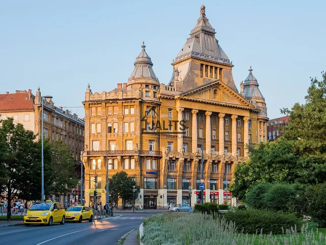 Eladó lakás Budapest VI. kerület 53 nm
