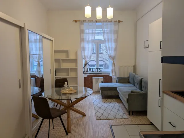 Kiadó lakás Budapest XII. kerület, Németvölgy 33 nm