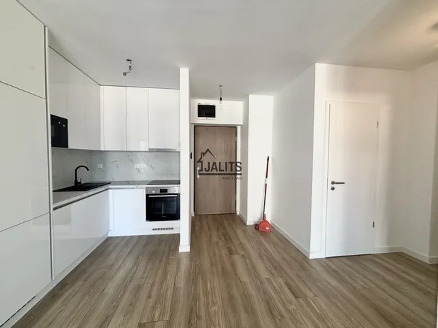 Kiadó lakás Budapest XI. kerület, Sasad-Sashegy XI. ker., Rupphegyi út 45 nm