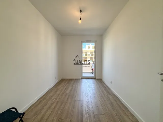 Kiadó lakás Budapest XI. kerület, Sasad-Sashegy XI. ker., Rupphegyi út 45 nm